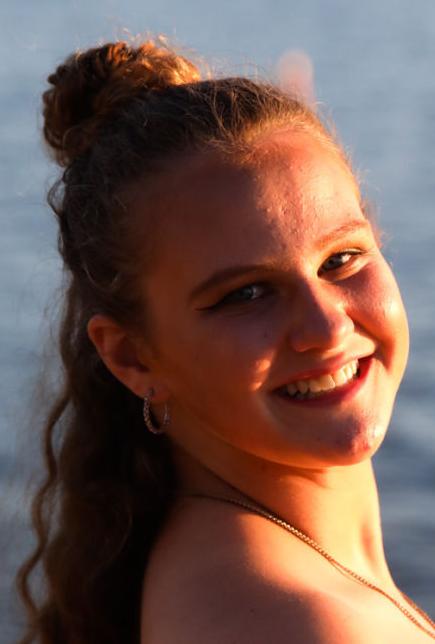 Lake Mills - language arts - Bianca Singelstad